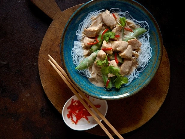 Almond Chicken Satay Recipe | Food Network UK