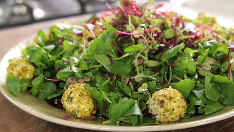 Beautiful Beetroot Salad Recipe | Food Network UK