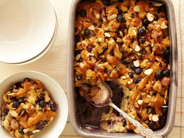 Blueberry Bread and Rice Pudding with Orange Caramel Sauce Recipe | Food Network UK