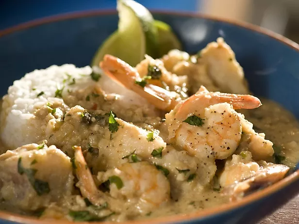 Caribbean pepper pot with chicken and prawns Recipe | Food Network UK