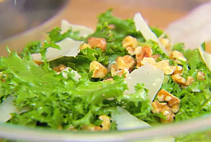 Chicory salad with walnuts and Parmesan Recipe | Food Network UK