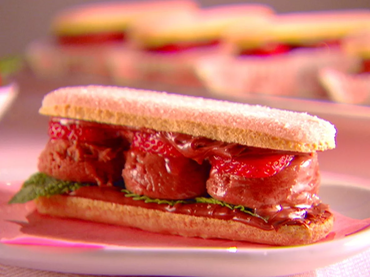 Chocolate Gelato Baguettes Recipe | Food Network UK