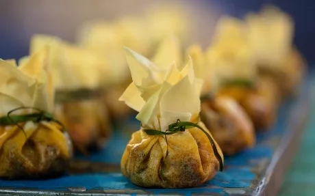 Money Bags Filled with Fried Tofu in Red Curry Sauce Recipe | Food Network UK