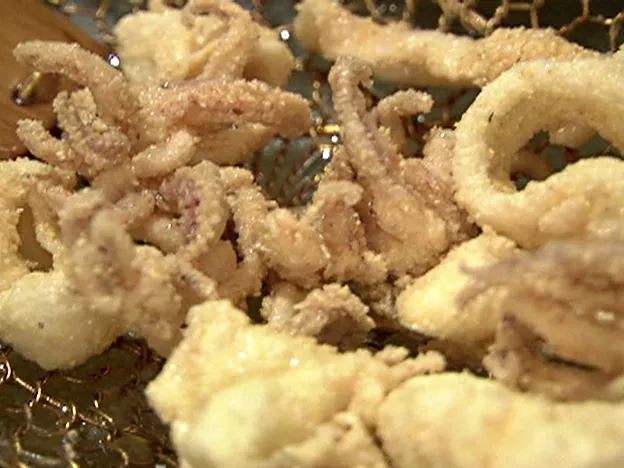 Dry Fried Calamari Recipe | Food Network UK