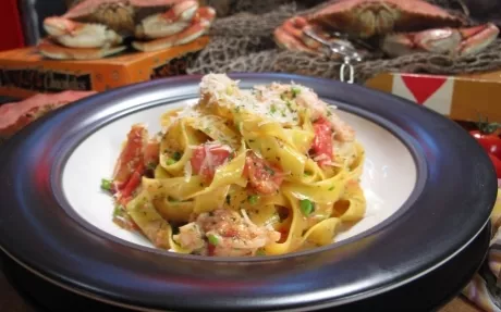 Egg Fettuccine Rose Recipe | Food Network UK