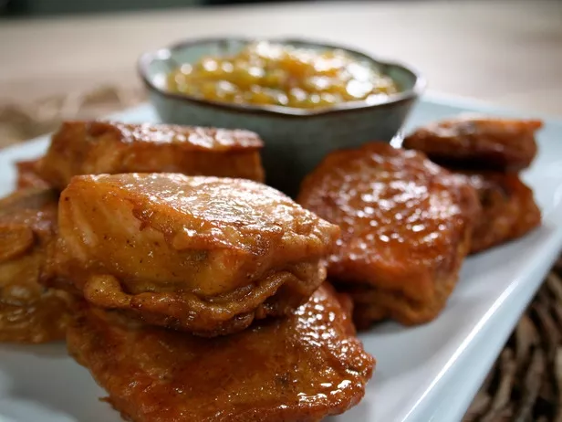 Fish pakoras with peach chutney Recipe | Food Network UK
