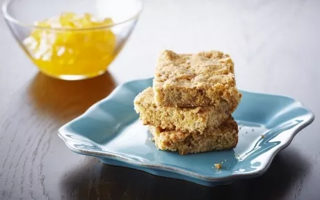 Flourless Shortbread with Apple Pie Preserves Recipe | Food Network UK