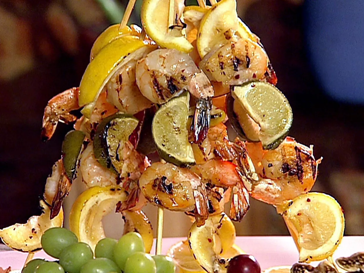 Honey and mustard prawn skewers Recipe | Food Network UK