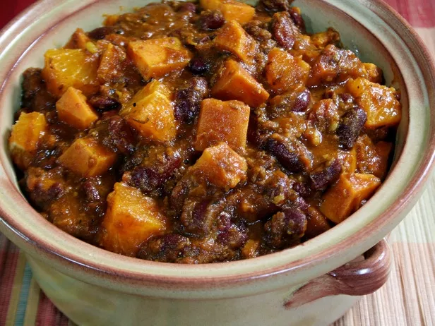 Kidney bean stew with sweet potatoes and oranges Recipe | Food Network UK