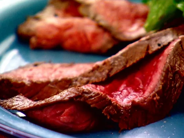Lime-marinated flank steak with herb salad Recipe | Food Network UK