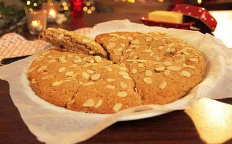 Edd Kimber's Mincemeat Scones Recipe | Food Network UK