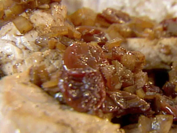 Pork medallions with cherry sauce Recipe | Food Network UK