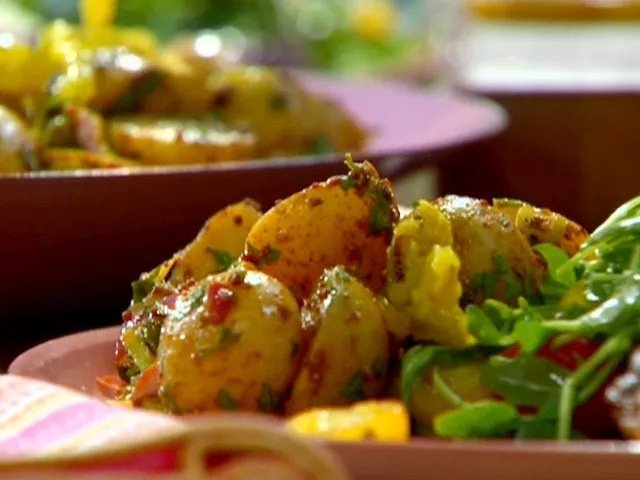 Potato salad Fra Diavolo Recipe | Food Network UK