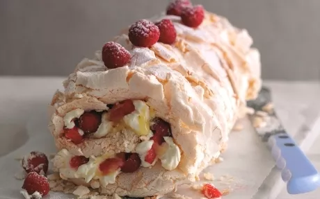 Red Berry Meringue Roulade Recipe | Food Network UK