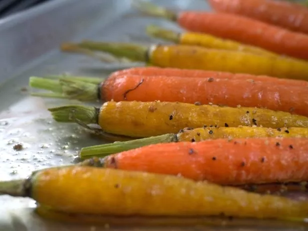 Roasted Carrots with Harissa Yogurt Recipe | Food Network UK