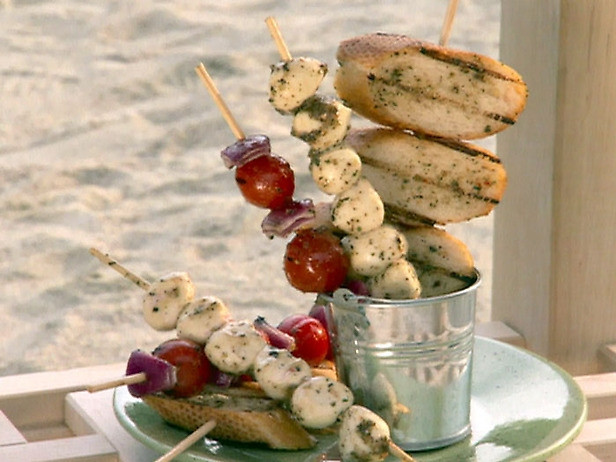 Skewered mozzarella balls in romaine Recipe | Food Network UK