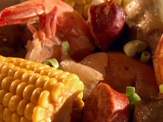 Southern prawn boil Recipe | Food Network UK