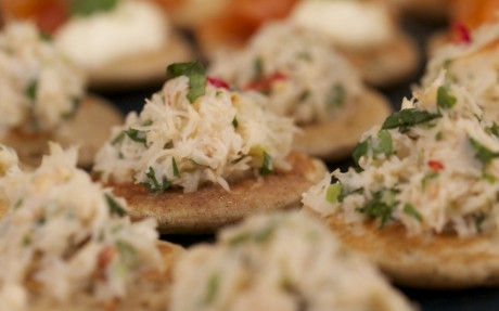 Spiced Blinis with Smoked Salmon and Tom Yum Coke Recipe | Food Network UK
