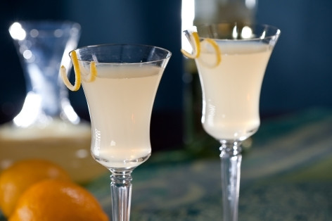 Touch of Venice Cocktail Recipe | Food Network UK