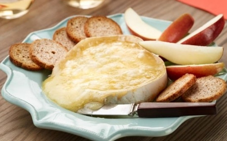 Warm Brie with Fuji Apple, Pear and Melba Toasts Recipe | Food Network UK
