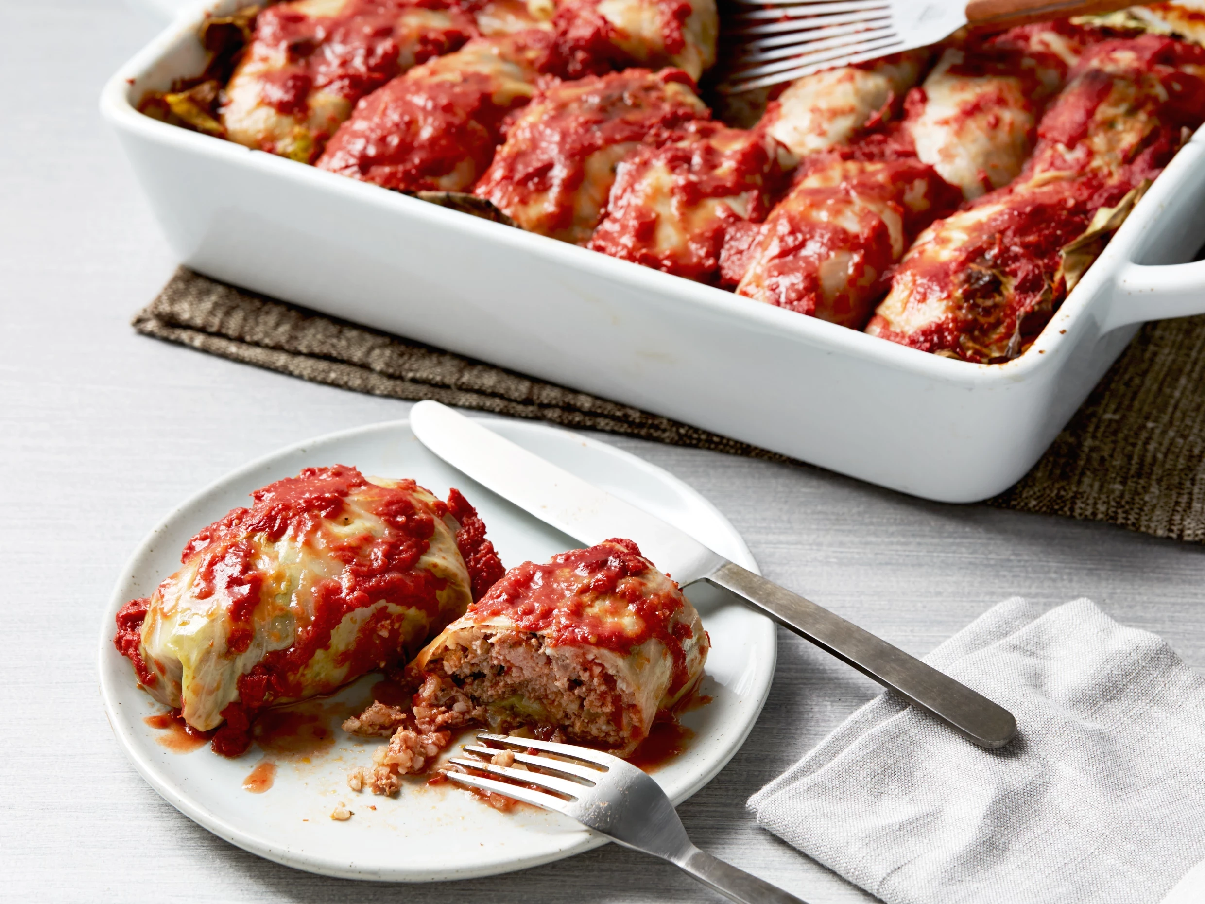 stuffed cabbage rolls (galumpkis)