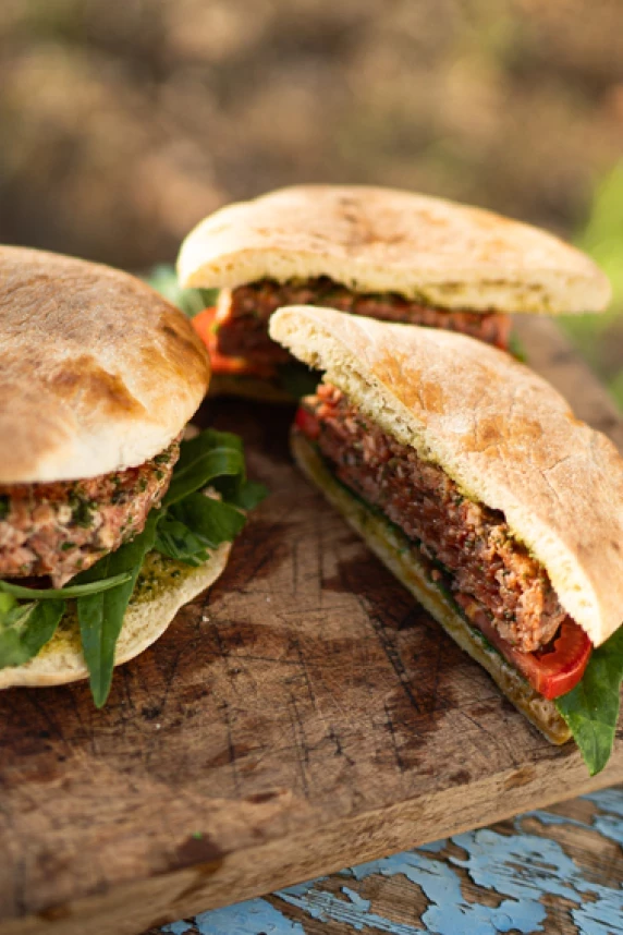 Sophie Grigson's Tuna burgers