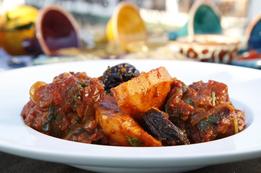 Braised lamb stew Recipe | Food Network UK