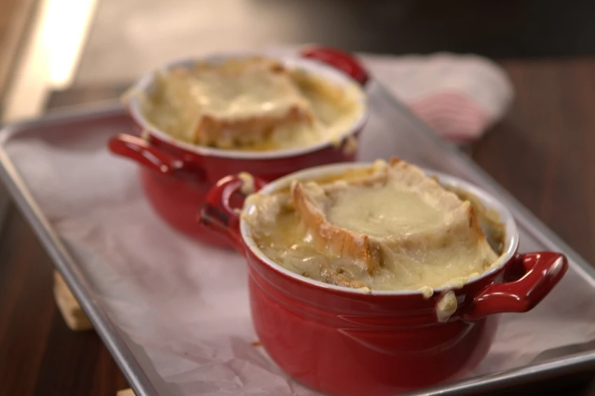 Classic onion soup with gruyere Recipe Food Network UK