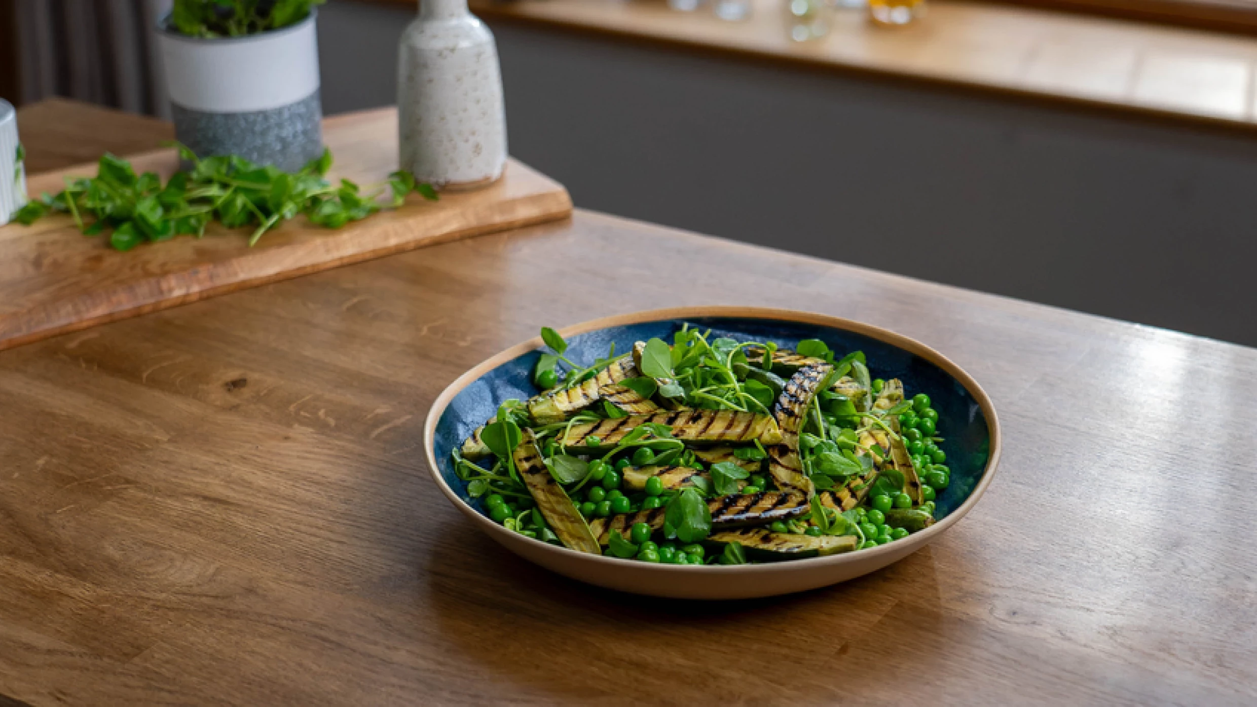 Grilled baby courgettes and peas