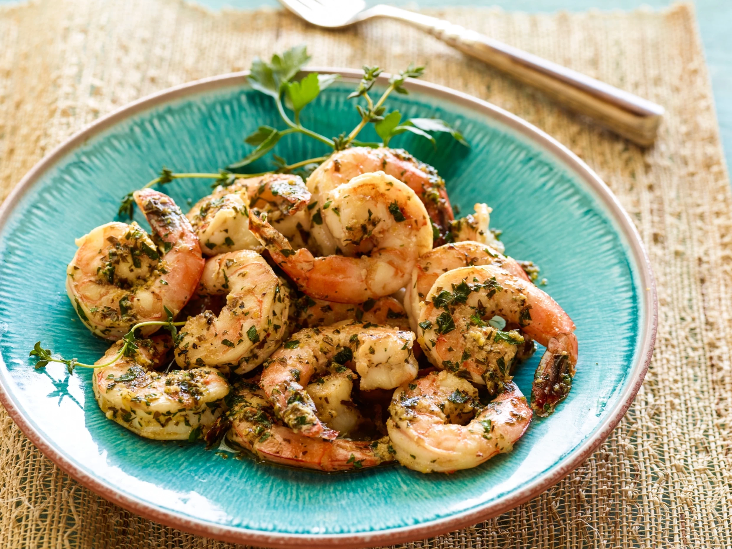 grilled herby jumbo prawns