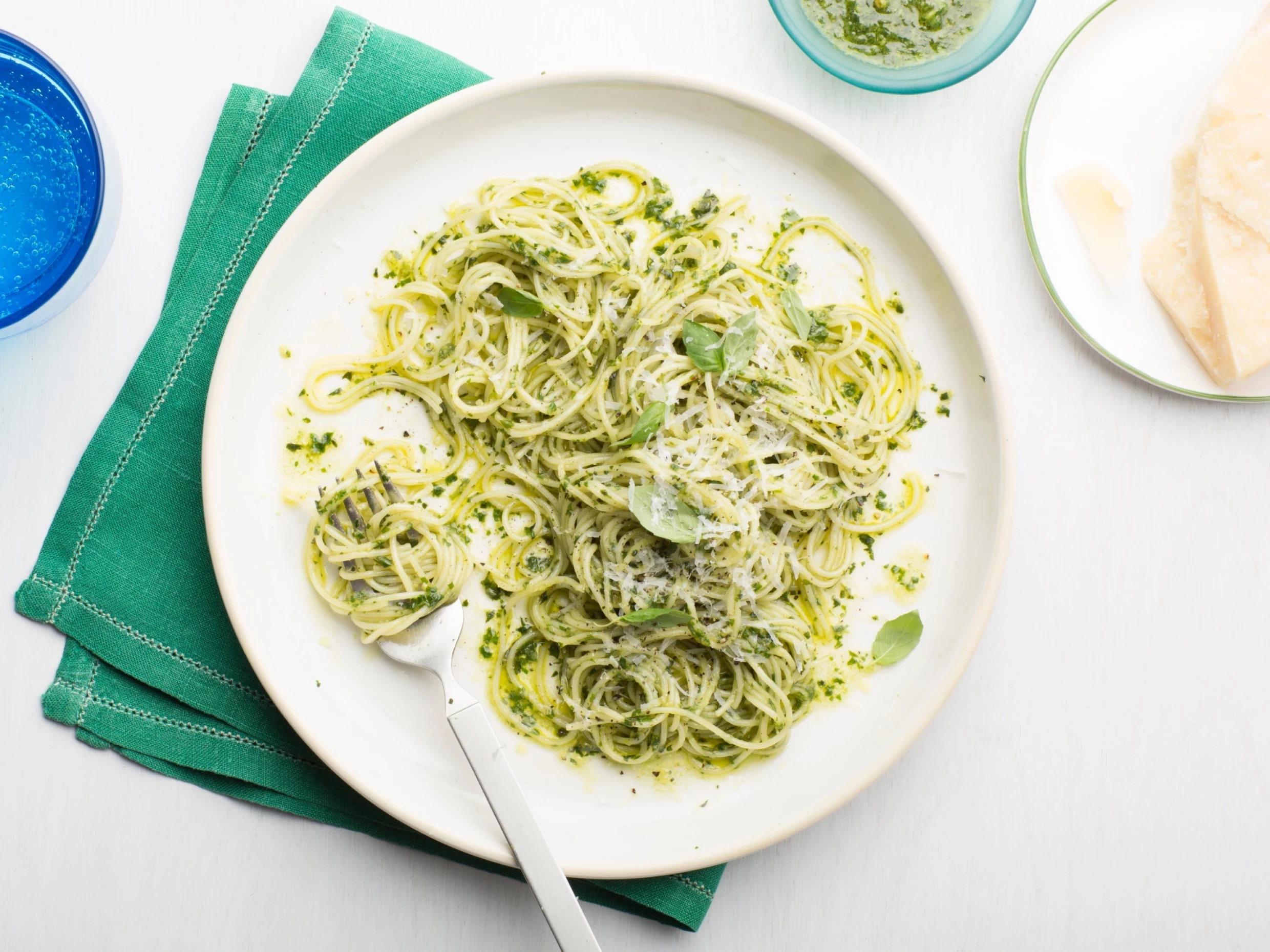 angel hair pasta pesto