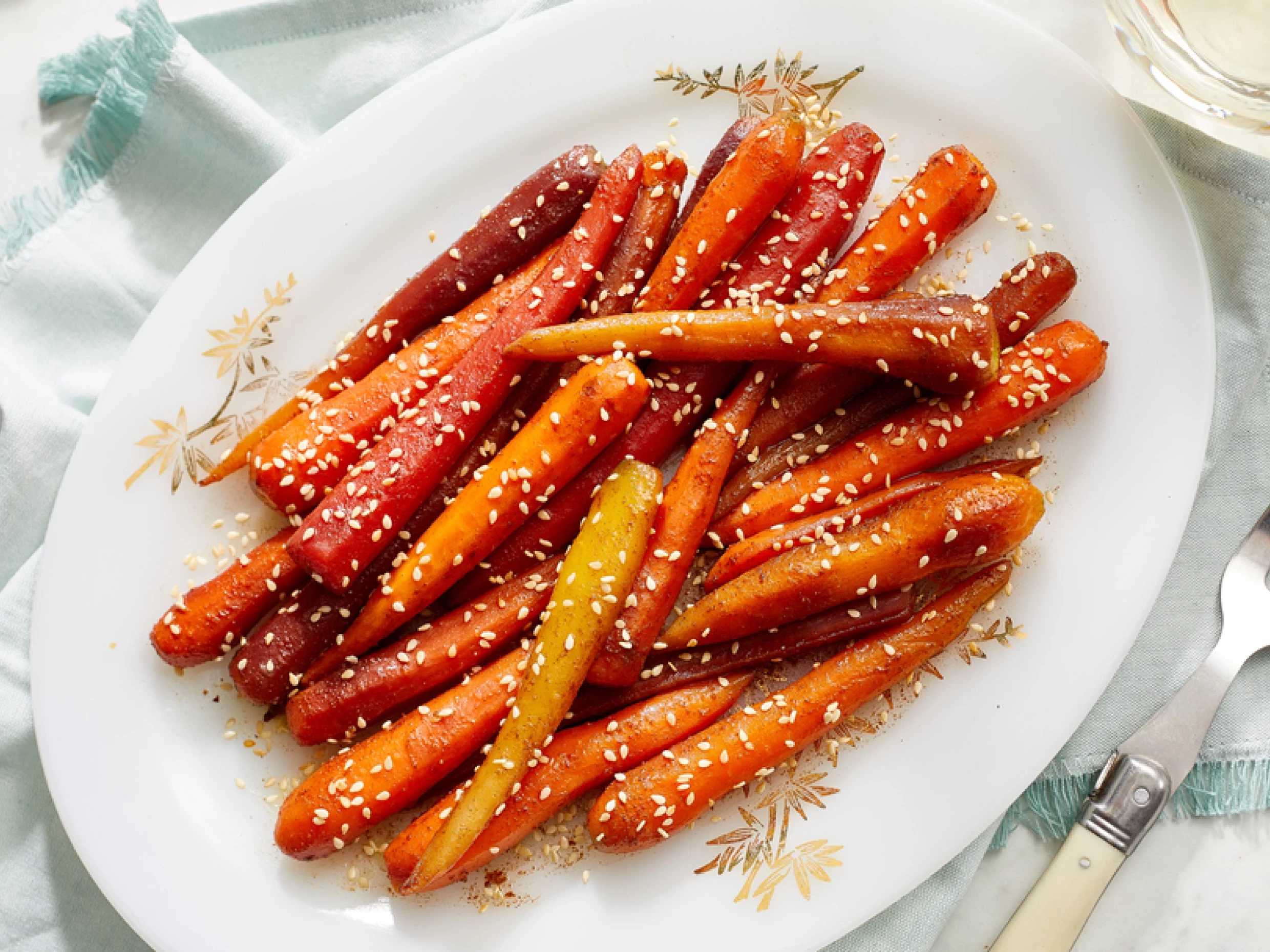 sweet and savoury carrots
