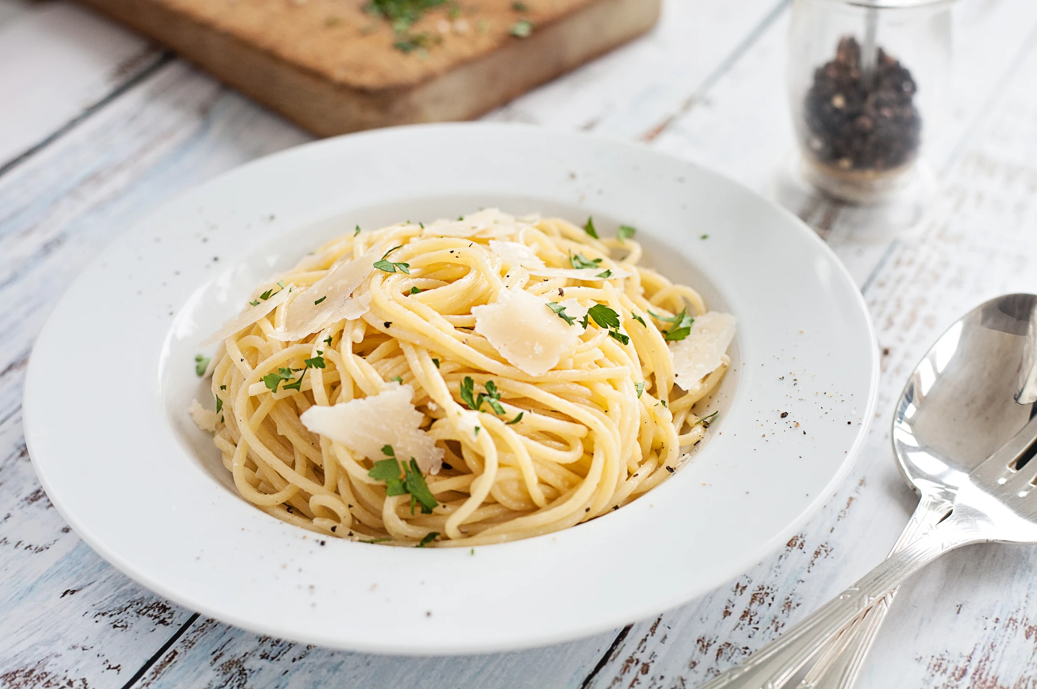 Fresh Linguini with Lemon and Pecorino Recipe | Food Network UK