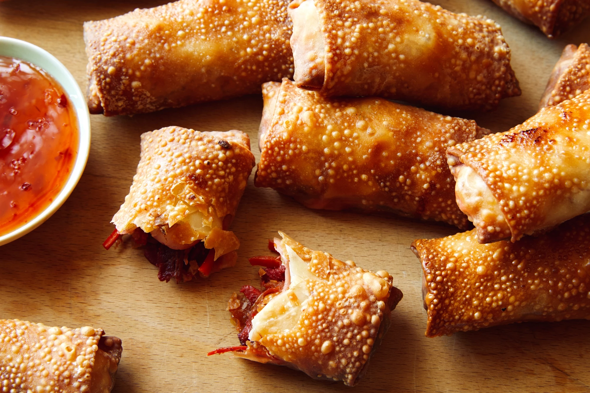 Egg Roll vs Spring Roll What’s the Difference? Food Network UK