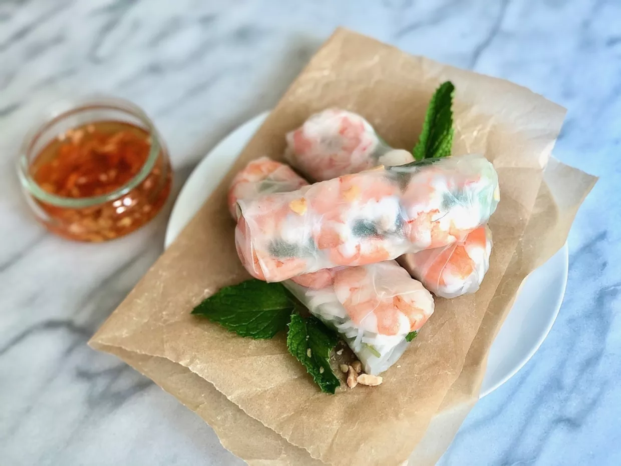 Shrimp Summer Rolls with Nuoc Cham Recipe | Food Network UK